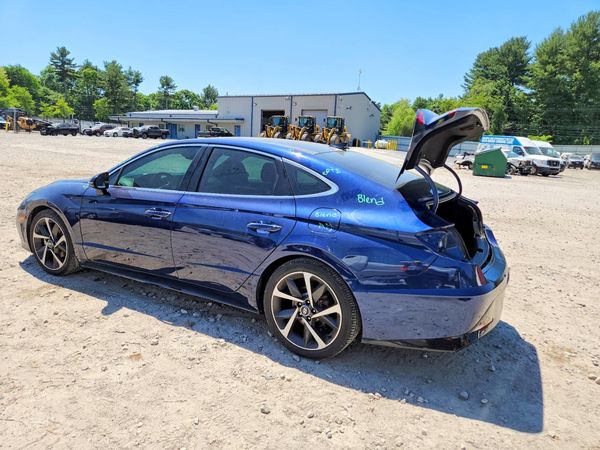 2021 HYUNDAI SONATA