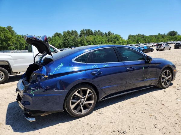2021 HYUNDAI SONATA