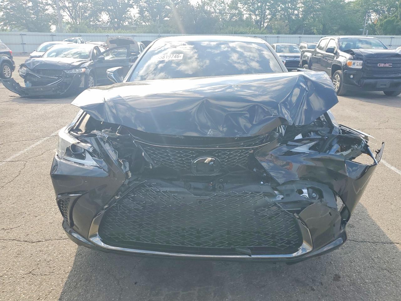 2025 LEXUS ES 350 F Sport Handling