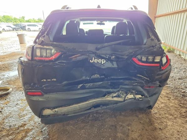 2019 JEEP CHEROKEE LATITUDE PLUS 4X4