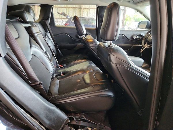 2019 JEEP CHEROKEE LATITUDE PLUS 4X4