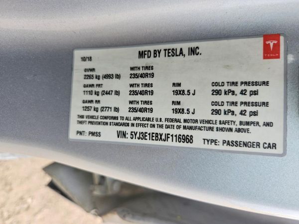 2018 TESLA MODEL 3