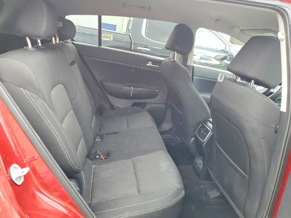 2019 KIA SPORTAGE LX