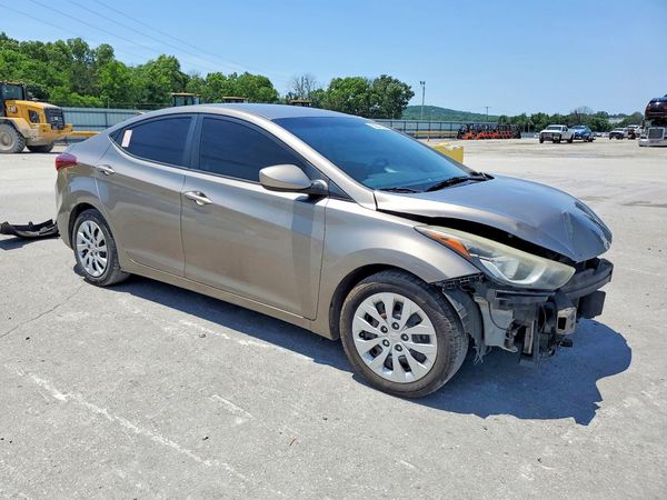 2015 HYUNDAI ELANTRA