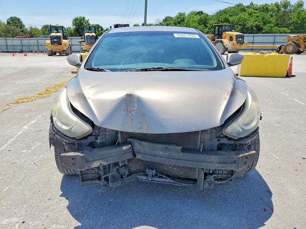 2015 HYUNDAI ELANTRA