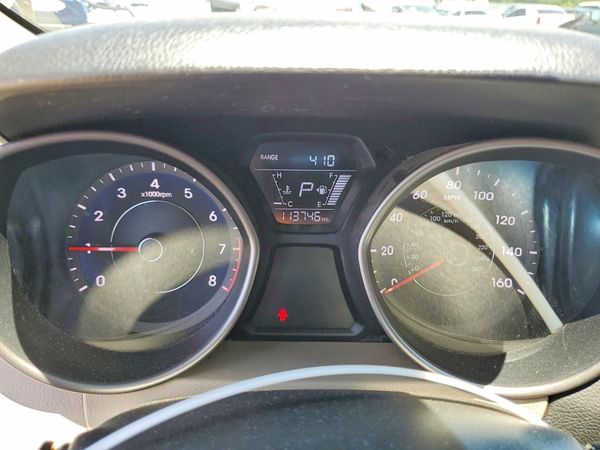 2015 HYUNDAI ELANTRA