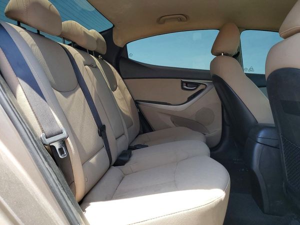 2015 HYUNDAI ELANTRA