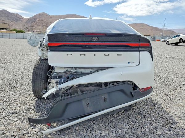 2023 TOYOTA PRIUS