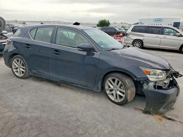 2015 LEXUS CT 200h