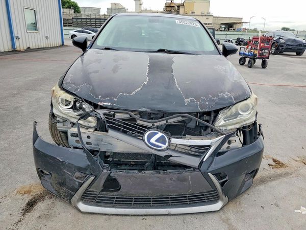 2015 LEXUS CT 200h