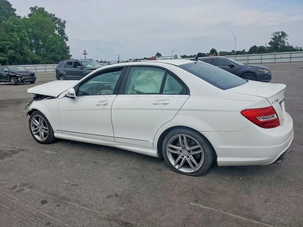 2014 MERCEDES-BENZ C C250