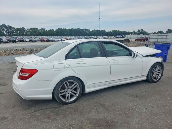 2014 MERCEDES-BENZ C C250