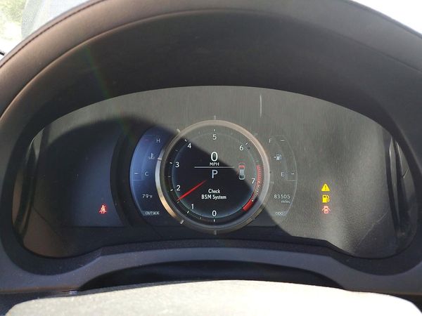 2015 LEXUS IS