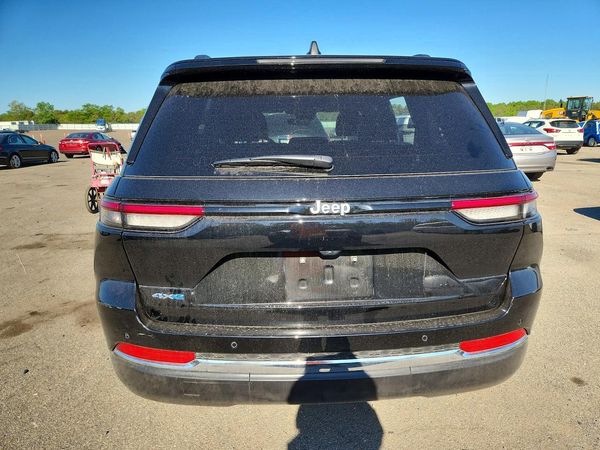 2025 JEEP GRAND CHEROKEE