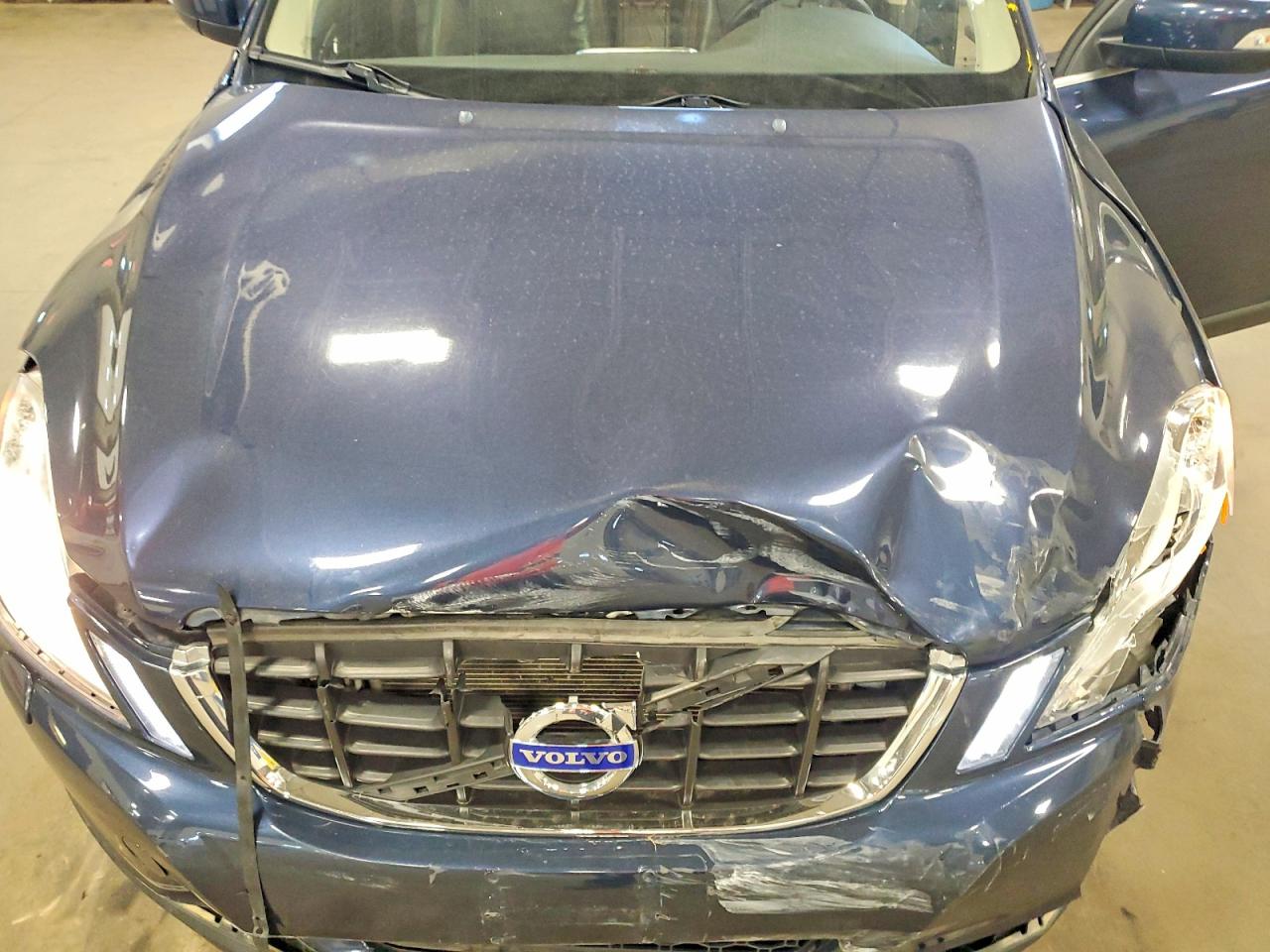 2013 VOLVO XC60