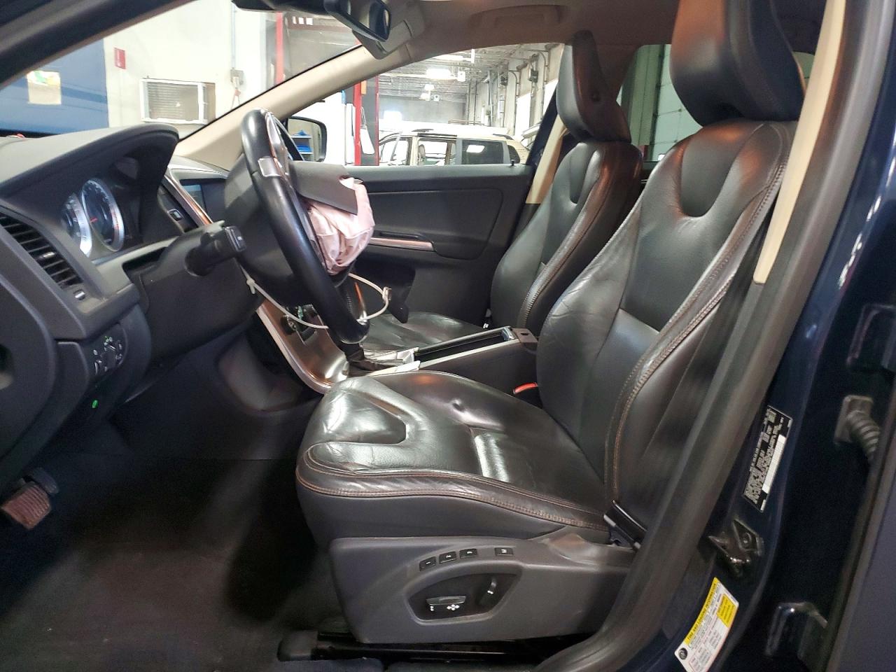 2013 VOLVO XC60