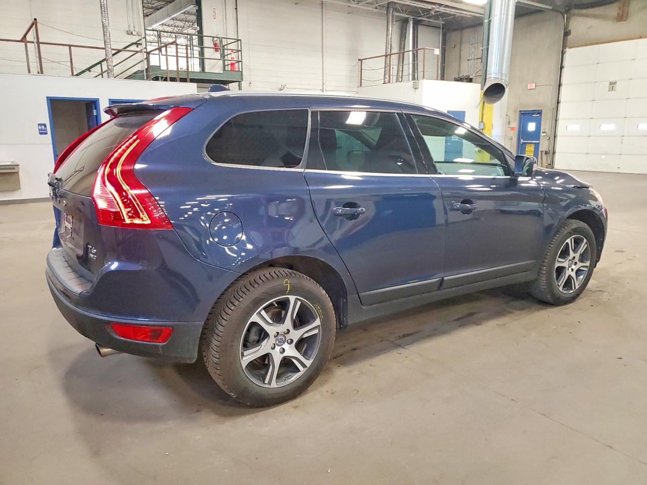 2013 VOLVO XC60