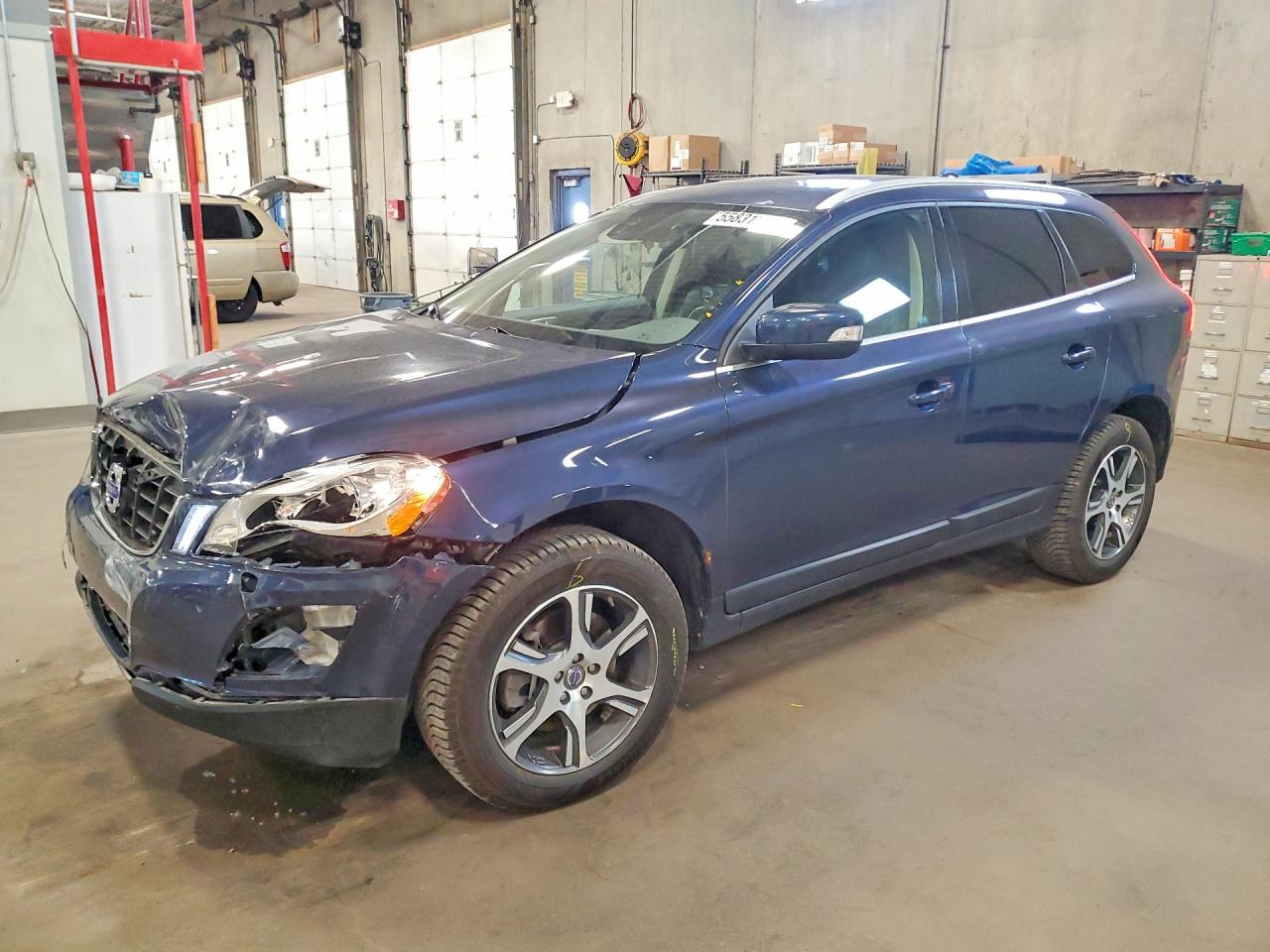 2013 VOLVO XC60