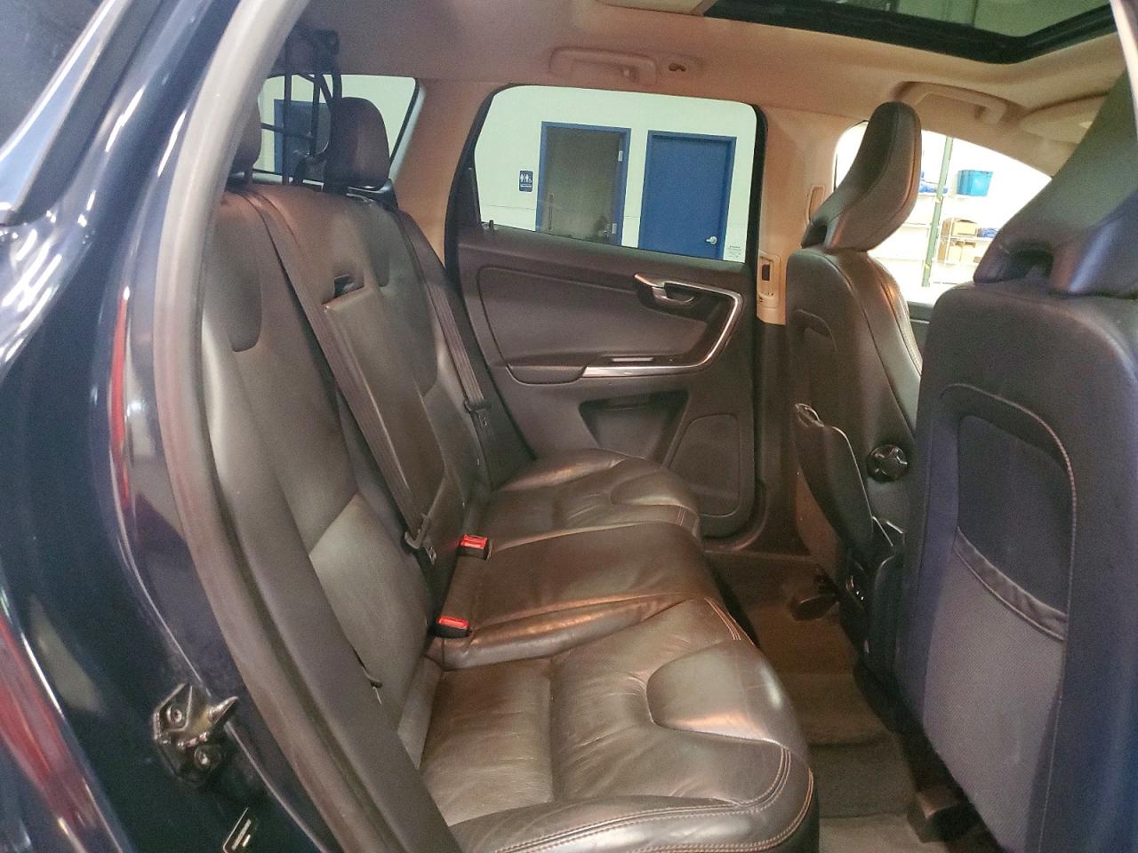 2013 VOLVO XC60