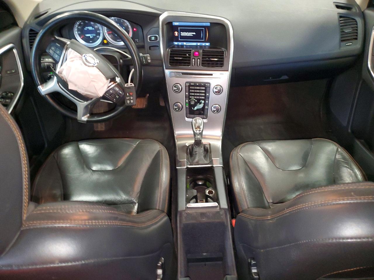 2013 VOLVO XC60