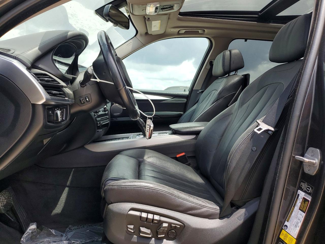 2015 BMW X5 xDrive50i