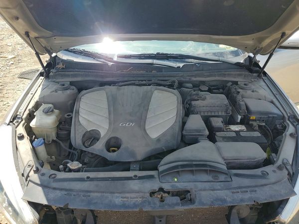 2014 KIA CADENZA EX