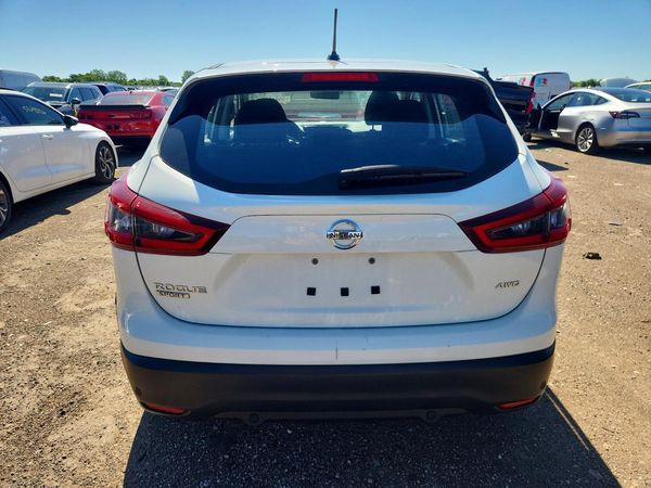 2021 NISSAN ROGUE SPORT SV