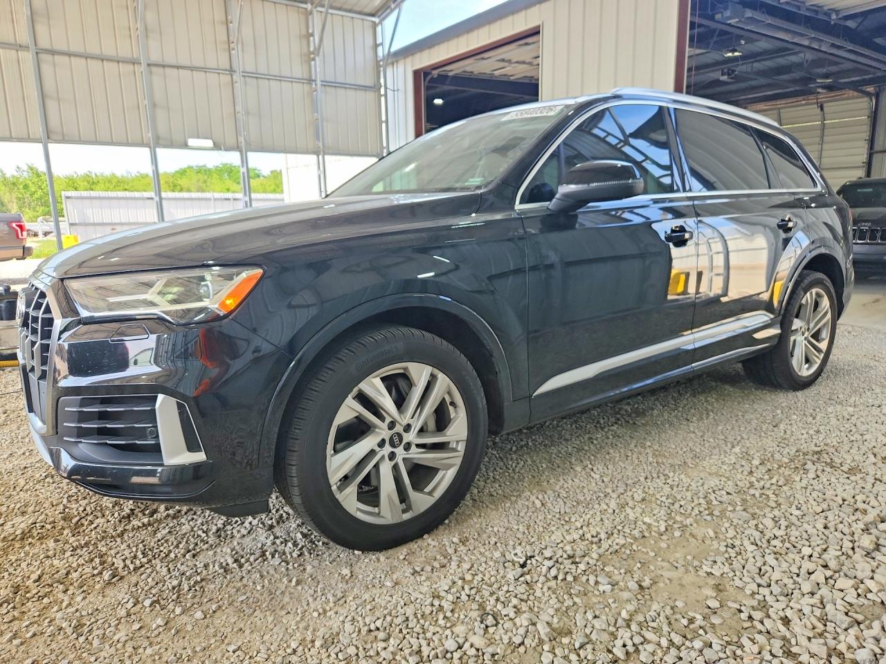 2021 AUDI Q7 quattro Premium Plus