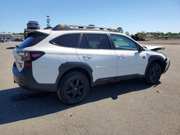 2022 SUBARU OUTBACK