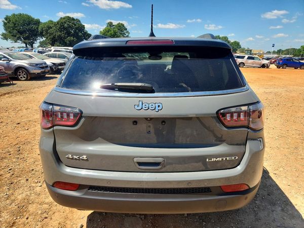 2022 JEEP COMPASS LIMITED 4X4