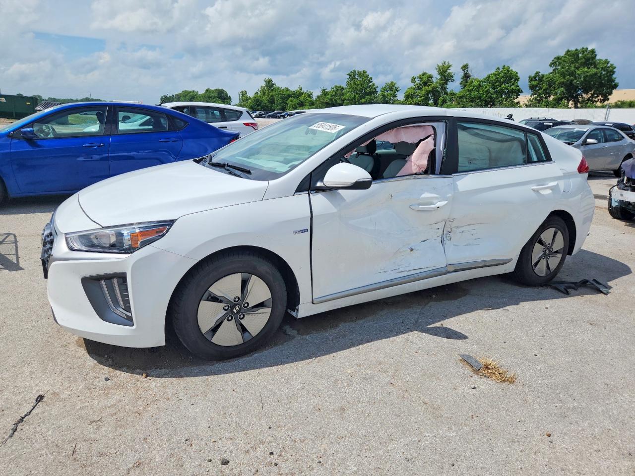 2020 HYUNDAI IONIQ SE