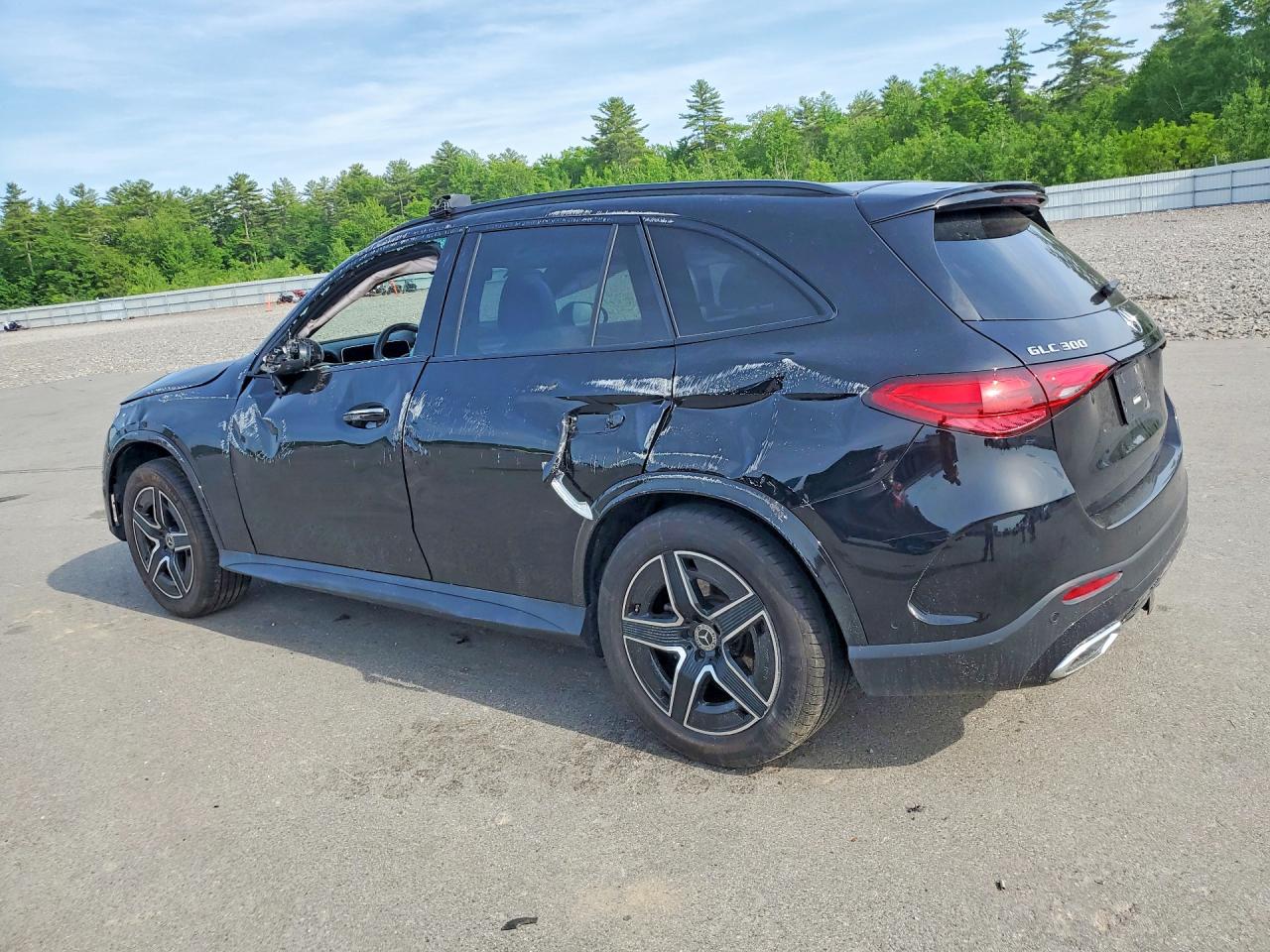 2024 MERCEDES-BENZ GLC