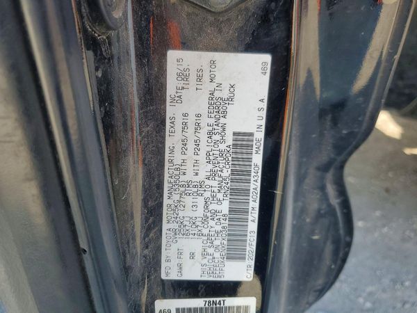 2015 TOYOTA TACOMA Delux Grade