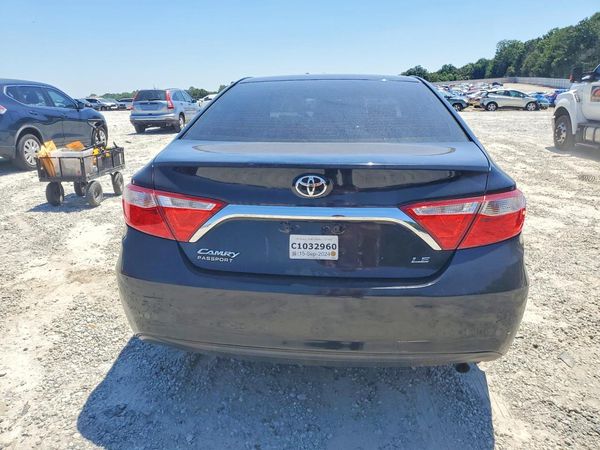 2016 TOYOTA CAMRY