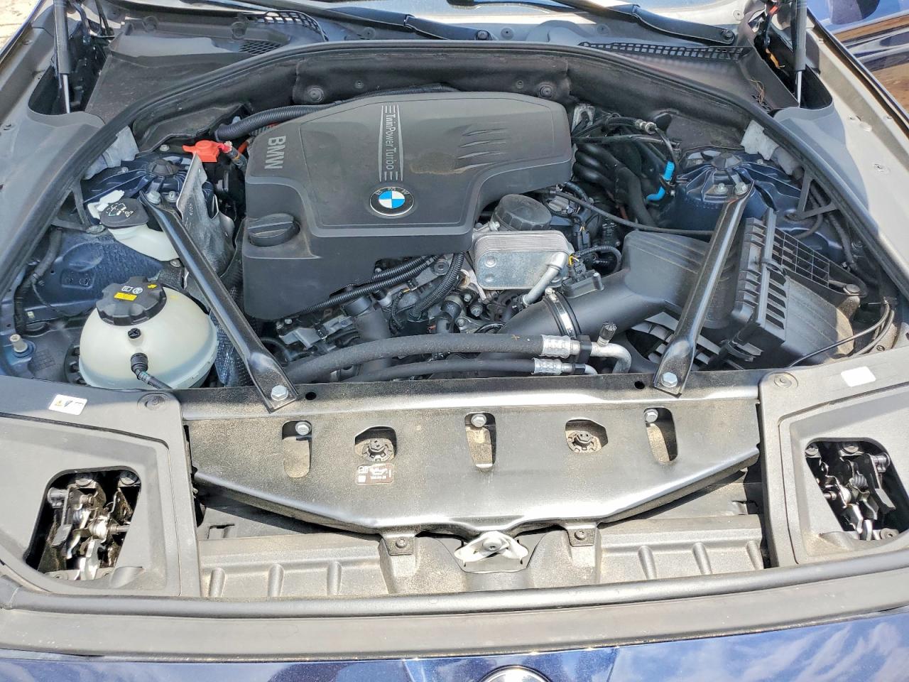 2016 BMW 528