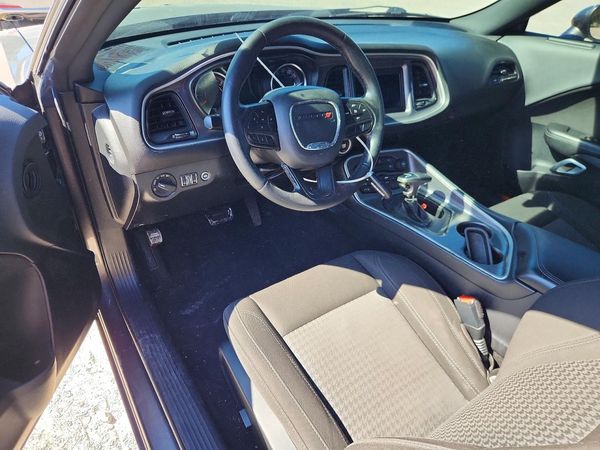 2021 DODGE CHALLENGER SXT
