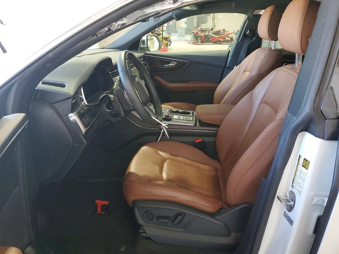 2021 AUDI Q8 quattro Premium Plus