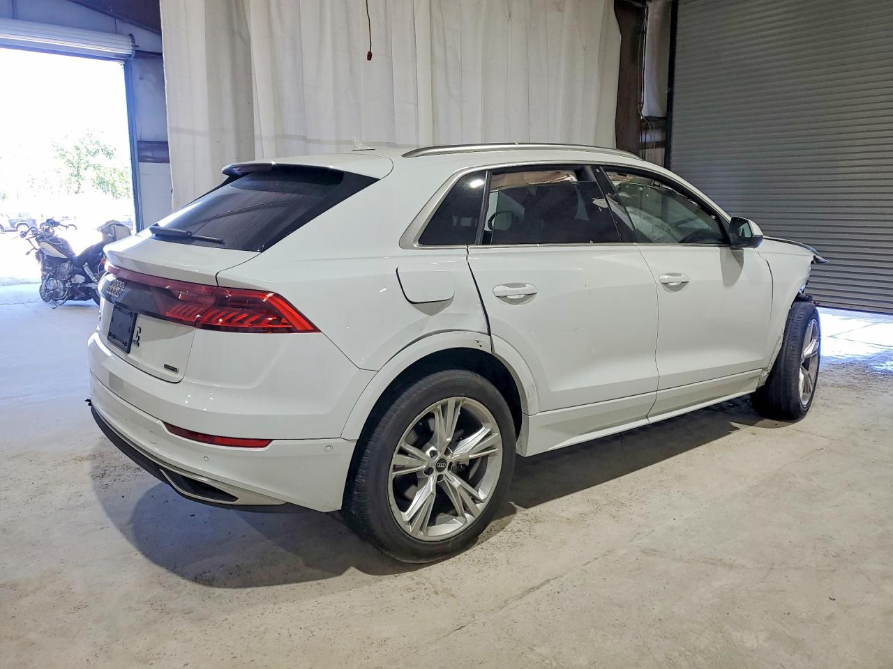 2021 AUDI Q8 quattro Premium Plus
