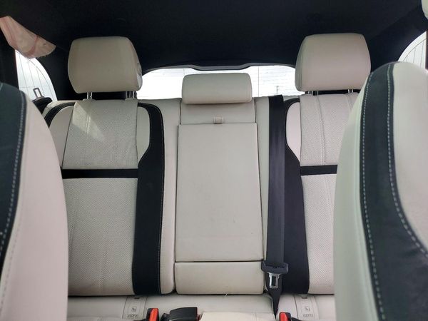 2023 LAND ROVER RANGE ROVER VELAR P340 R-Dynamic S