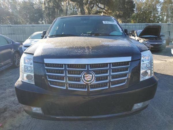 2013 CADILLAC ESCALADE