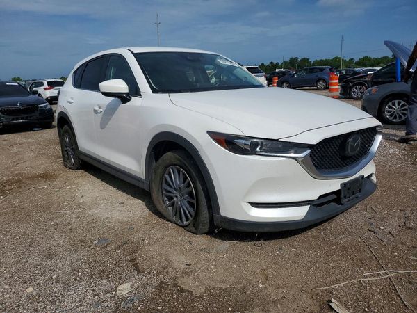 2019 MAZDA CX-5 Touring — Passenger 3/4