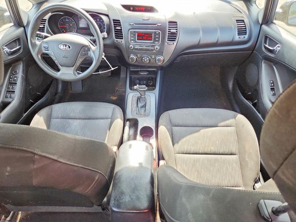 2016 KIA FORTE GL (Middle-Low Grade)