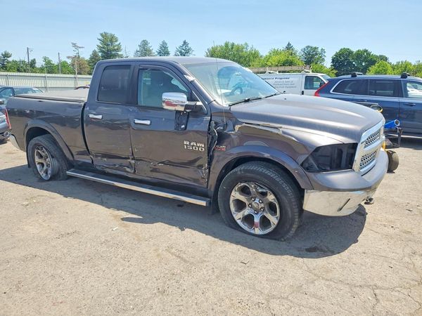 2015 RAM 1500 Laramie