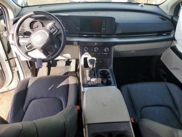 2024 KIA CARNIVAL