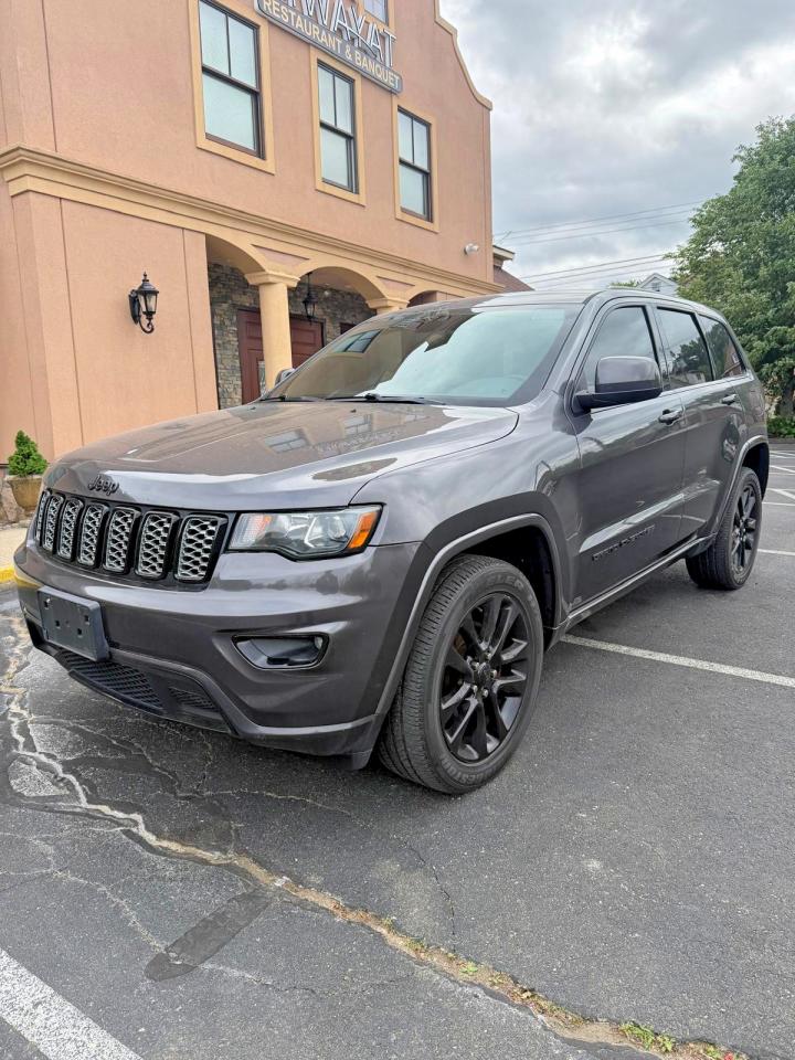 2018 JEEP GRAND CHEROKEE LAREDO 4X4