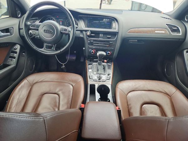 2016 AUDI A4