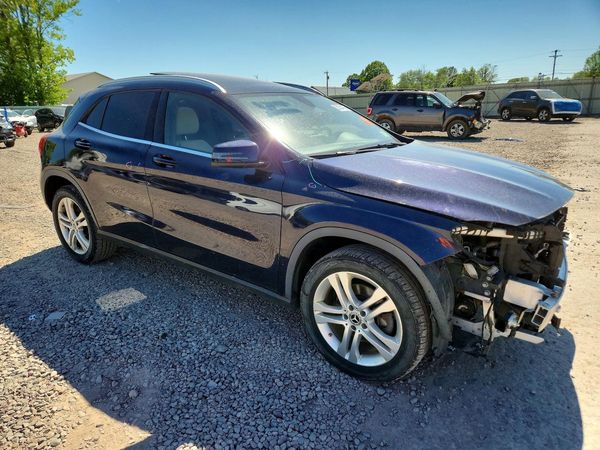 2018 MERCEDES-BENZ GLA GLA250-4M