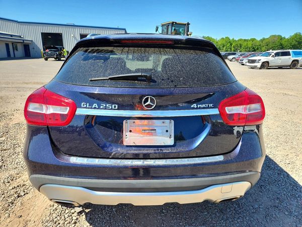 2018 MERCEDES-BENZ GLA GLA250-4M