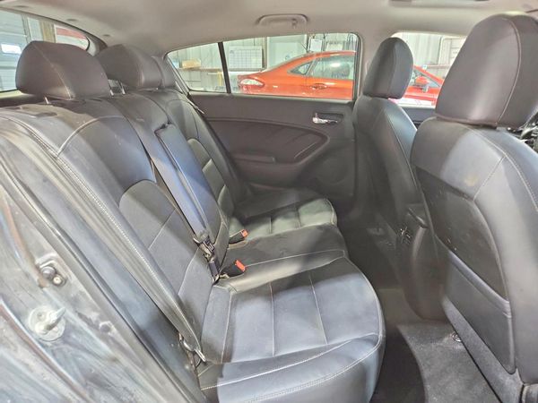 2017 KIA FORTE EX