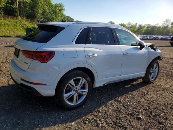 2023 AUDI Q3